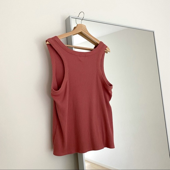 Prologue Women’s Mauve Ribbed Razorback Tank 2X - Picture 2 of 4